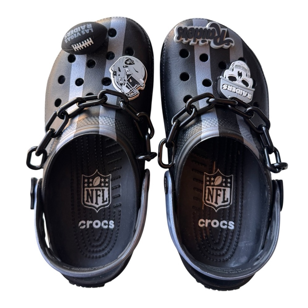 Limited Edition Crocs NFL Las Vegas Raiders - Picture 2 of 5